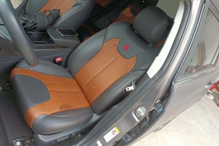 Used BYD Qin New Energy 2015 1.5T Dual-Crown Flagship Plus Edition Left Front Seat
