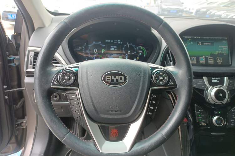 Used BYD Qin New Energy 2015 1.5T Dual-Crown Flagship Plus Edition Steering Wheel