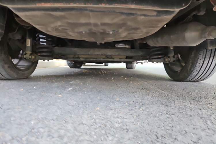 Used BYD Qin New Energy 2015 1.5T Dual-Crown Flagship Edition Chassis Rear