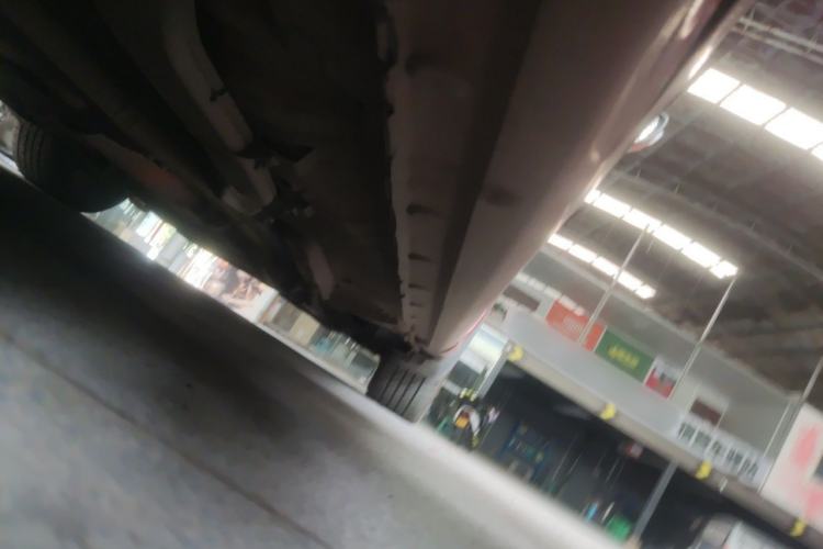 Used BYD Qin New Energy 2015 1.5T Dual-Crown Flagship Plus Edition Chassis Rear Right