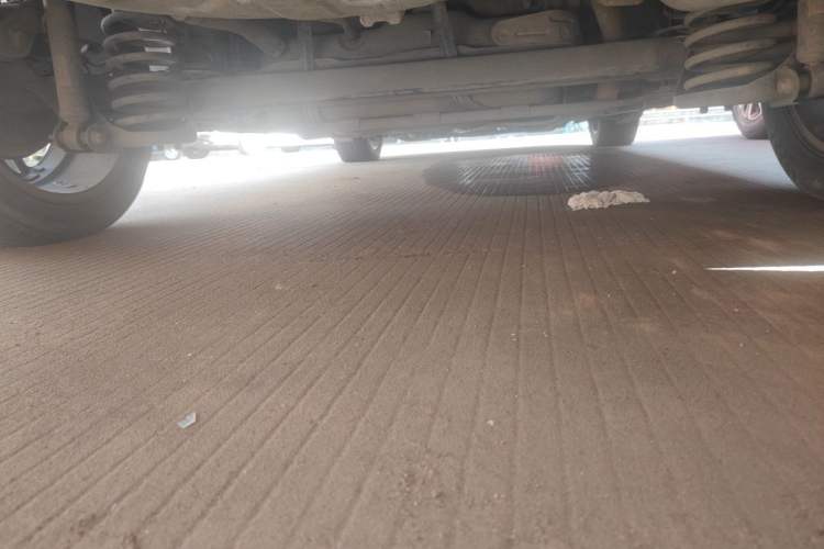 Used BYD Qin New Energy 2015 1.5T Dual-Crown Flagship Plus Edition Chassis Rear