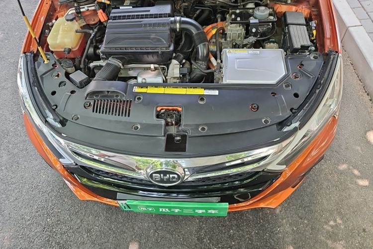Used BYD Qin New Energy 2015 1.5T Dual-Crown Flagship Edition Engine Bay