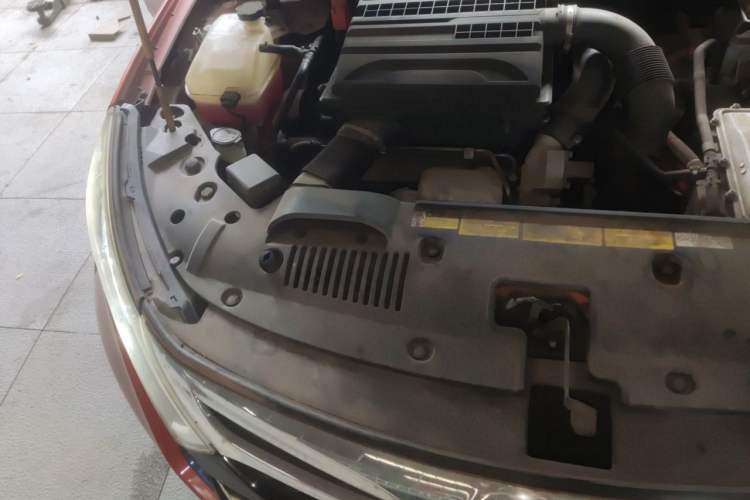 Used BYD Qin New Energy 2015 1.5T Dual-Crown Flagship Plus Edition Engine Bay Right