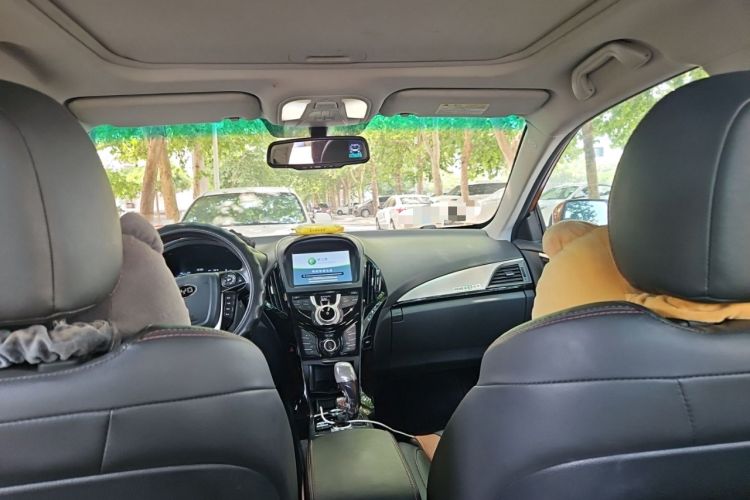 Used BYD Qin New Energy 2015 1.5T Dual-Crown Flagship Edition Headliner