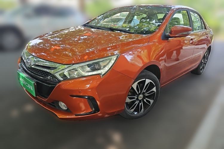 Used BYD Qin New Energy 2015 1.5T Dual-Crown Flagship Edition Guazi used car, China used car export, Used car for sale, Used cars, Cheapest cars for sale