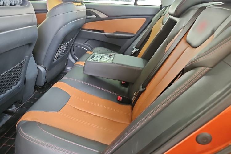 Used BYD Qin New Energy 2015 1.5T Dual-Crown Flagship Edition Left Rear Seat