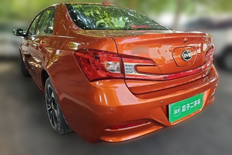 Used BYD Qin New Energy 2015 1.5T Dual-Crown Flagship Edition Rear Left 45 Deg