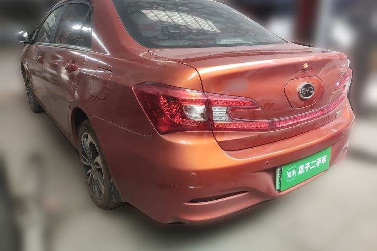 Used BYD Qin New Energy 2015 1.5T Dual-Crown Flagship Plus Edition Rear Left 45 Deg