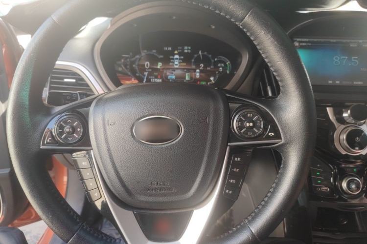 Used BYD Qin New Energy 2015 1.5T Dual-Crown Flagship Plus Edition Steering Wheel