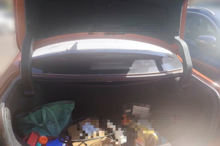 Used BYD Qin New Energy 2015 1.5T Dual-Crown Flagship Plus Edition Trunk