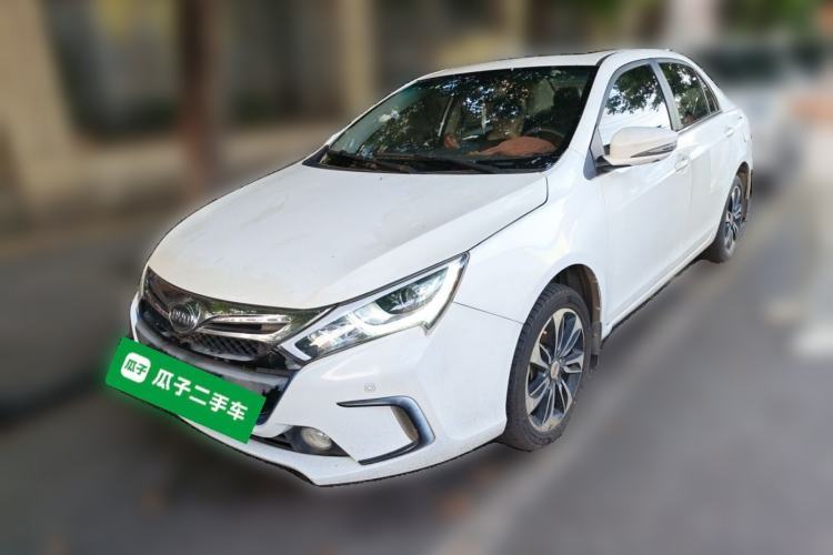 Used BYD Qin New Energy 2015 1.5T Dual-Crown Flagship Edition Guazi used car, China used car export, Used car for sale, Used  cars, Cheapest cars for sale