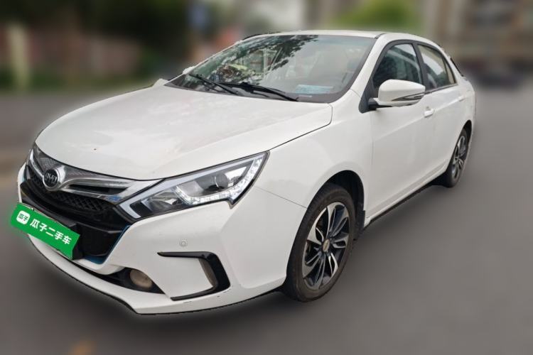 Used BYD Qin New Energy 2015 1.5T Dual-Crown Flagship Plus Edition Guazi used car, China used car export, Used car for sale, Used  cars, Cheapest cars for sale