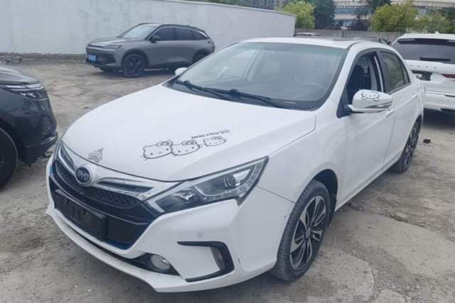 Used BYD Qin New Energy 2015 1.5T Dual-Crown Flagship Edition
