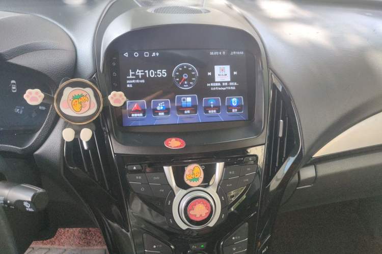 Used BYD Qin New Energy 2015 1.5T Dual-Crown Flagship Edition Audio And AC Panel