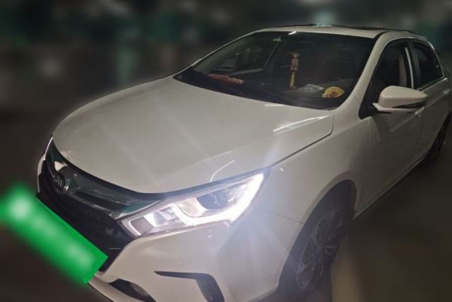 Used BYD Qin New Energy 2015 1.5T Dual-Crown Flagship Edition