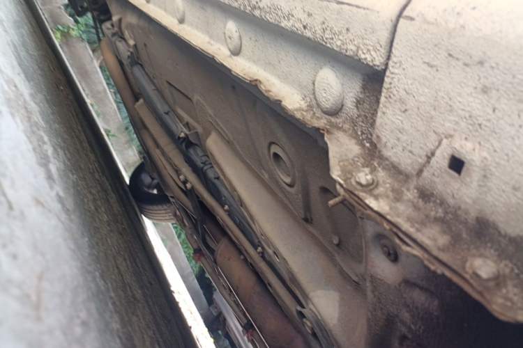 Used BYD Qin New Energy 2015 1.5T Dual-Crown Flagship Plus Edition Chassis Front Right