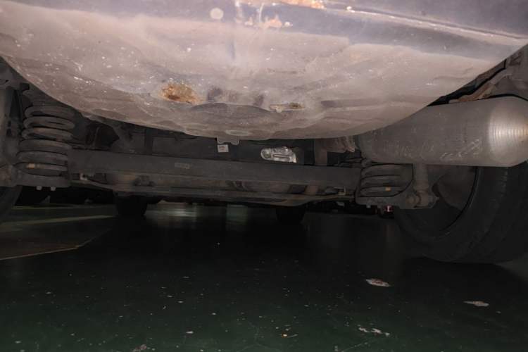 Used BYD Qin New Energy 2015 1.5T Dual-Crown Flagship Plus Edition Chassis Rear