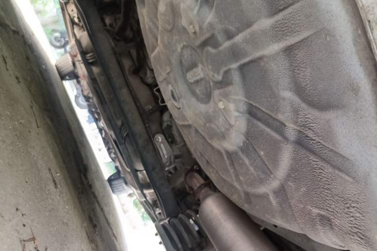 Used BYD Qin New Energy 2015 1.5T Dual-Crown Flagship Plus Edition Chassis Rear