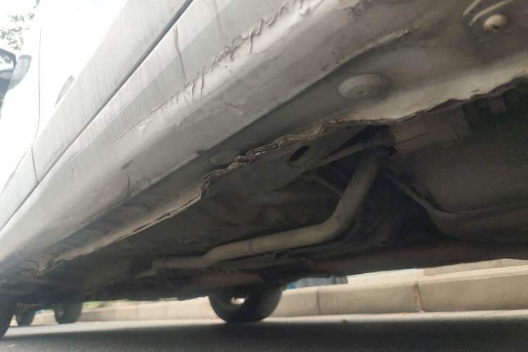 Used BYD Qin New Energy 2015 1.5T Dual-Crown Flagship Edition Chassis Rear Left