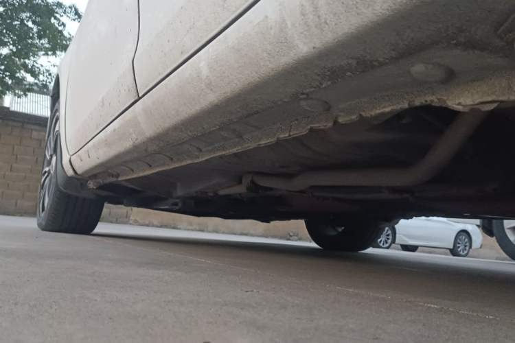 Used BYD Qin New Energy 2015 1.5T Dual-Crown Flagship Plus Edition Chassis Rear Left