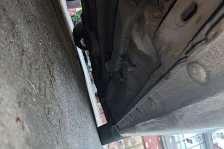 Used BYD Qin New Energy 2015 1.5T Dual-Crown Flagship Plus Edition Chassis Rear Right
