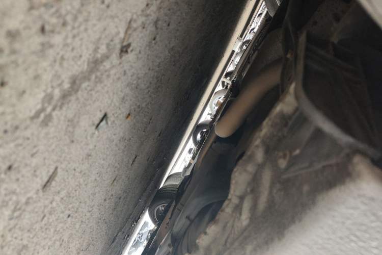 Used BYD Qin New Energy 2015 1.5T Dual-Crown Flagship Edition Chassis Rear Right