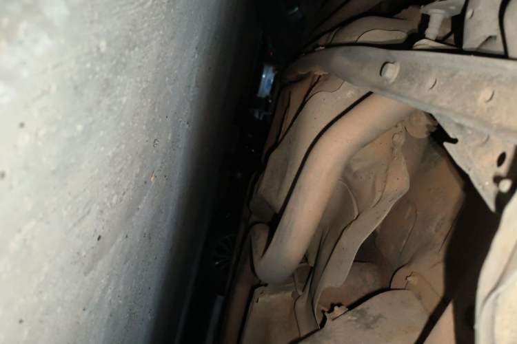 Used BYD Qin New Energy 2015 1.5T Dual-Crown Flagship Edition Chassis Rear Right