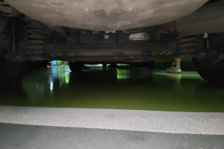 Used BYD Qin New Energy 2015 1.5T Dual-Crown Flagship Edition Chassis Rear