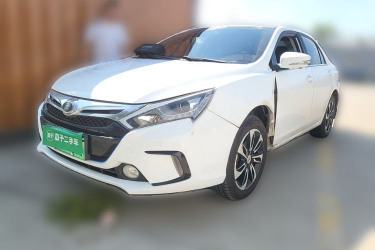 Ojetý BYD Qin New Energy 2015 1.5T Dual-Crown Flagship Plus Edition Guazi used car, China used car export, Used car for sale, Used cars, Cheapest cars for sale