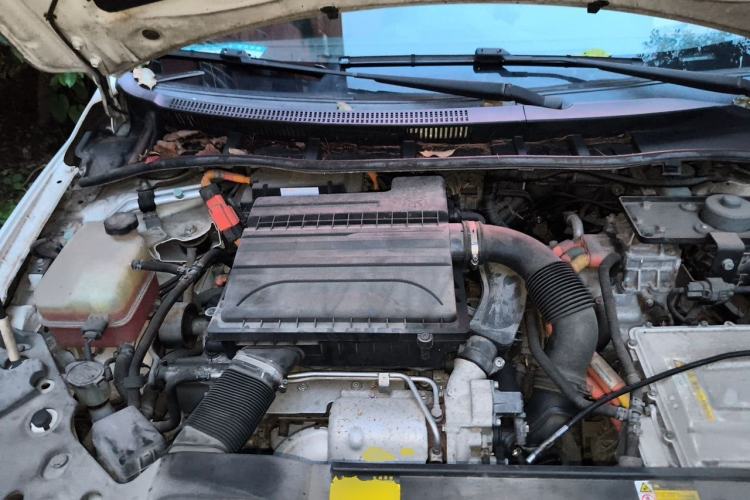 Used BYD Qin New Energy 2015 1.5T Dual-Crown Flagship Edition Engine Bay