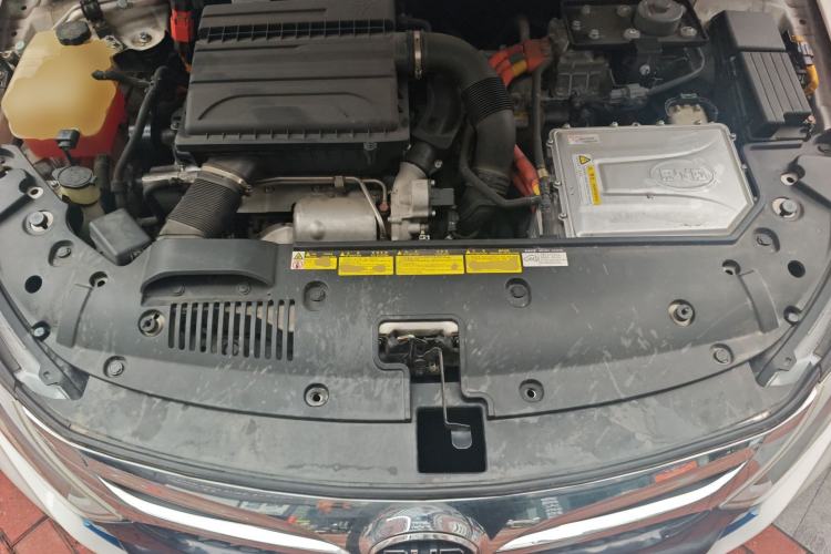 Used BYD Qin New Energy 2015 1.5T Dual-Crown Flagship Plus Edition Engine Bay