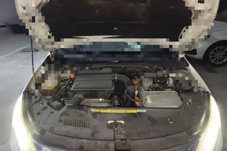 Used BYD Qin New Energy 2015 1.5T Dual-Crown Flagship Edition Engine Bay
