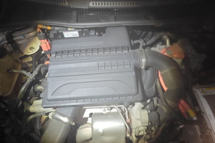 Used BYD Qin New Energy 2015 1.5T Dual-Crown Flagship Plus Edition Engine Bay