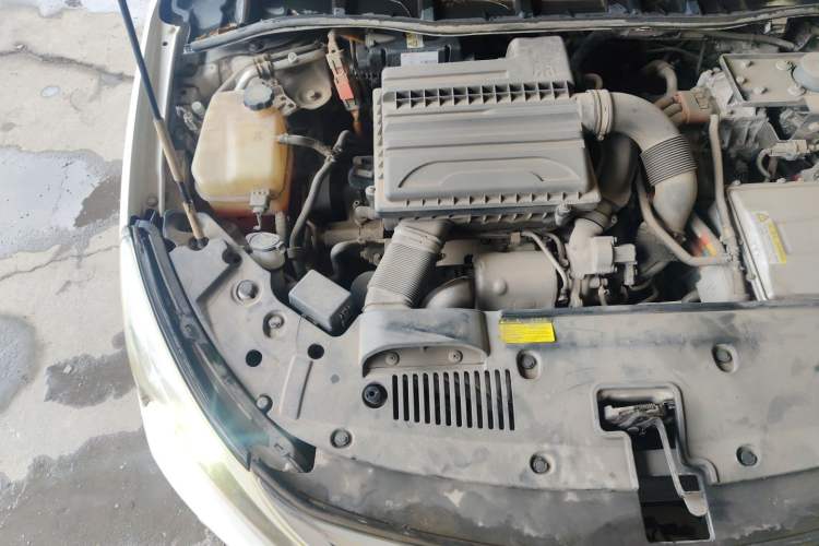 Used BYD Qin New Energy 2015 1.5T Dual-Crown Flagship Plus Edition Engine Bay Right