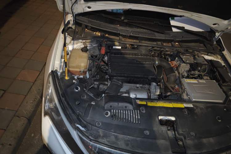 Used BYD Qin New Energy 2015 1.5T Dual-Crown Flagship Edition Engine Bay Right