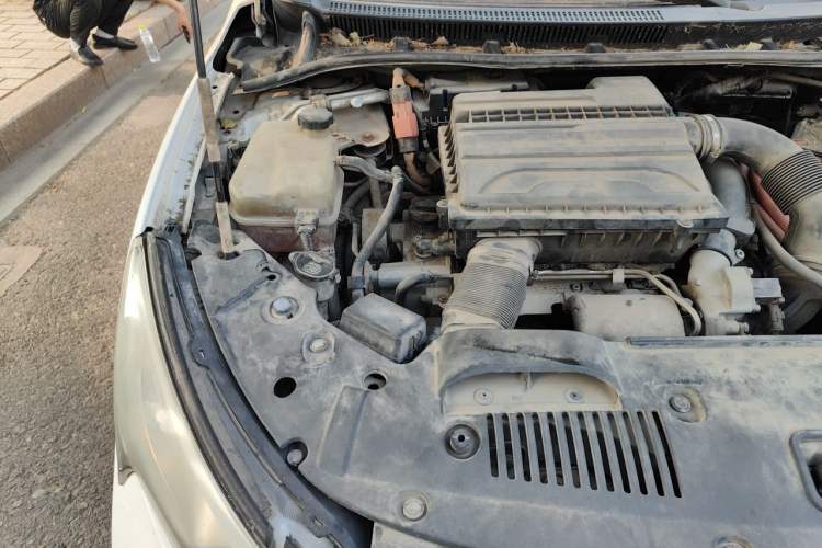 Used BYD Qin New Energy 2015 1.5T Dual-Crown Flagship Plus Edition Engine Bay Right