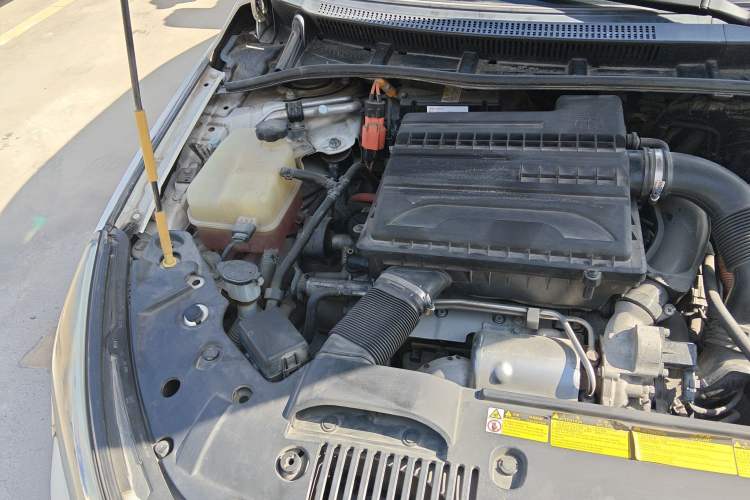 Used BYD Qin New Energy 2015 1.5T Dual-Crown Flagship Edition Engine Bay Right
