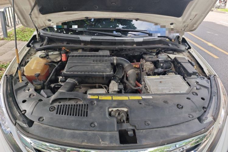 Used BYD Qin New Energy 2015 1.5T Dual-Crown Flagship Edition Engine Bay