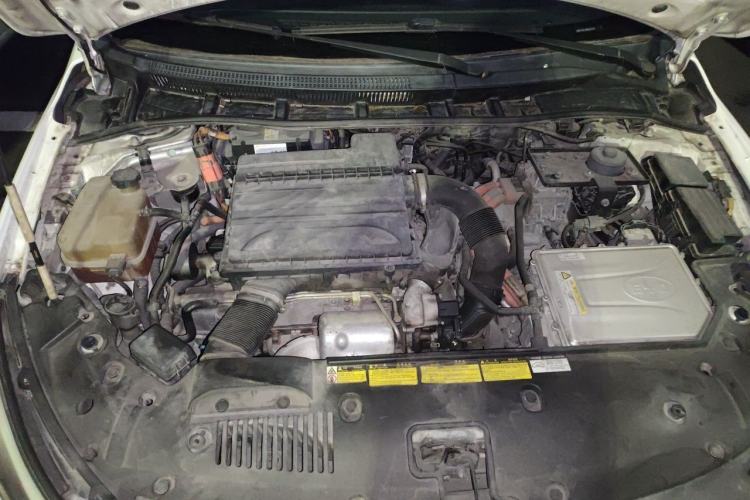 Used BYD Qin New Energy 2015 1.5T Dual-Crown Flagship Edition Engine Bay