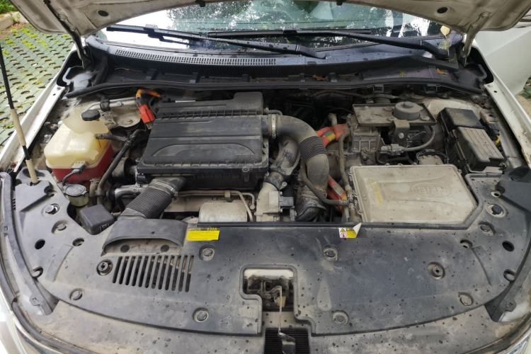 Used BYD Qin New Energy 2015 1.5T Dual-Crown Flagship Edition Engine Bay