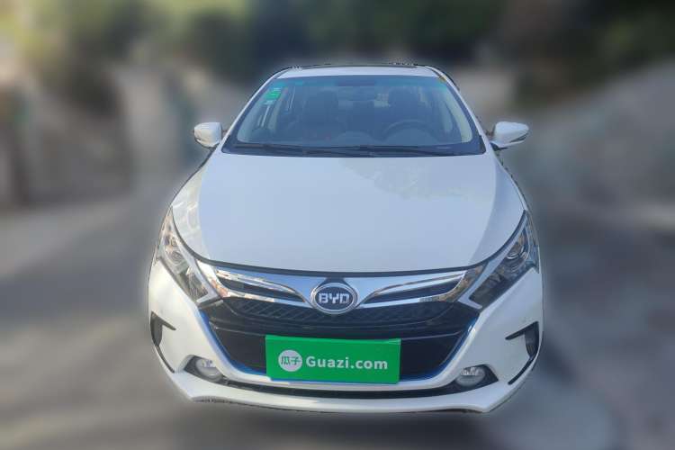 Used BYD Qin New Energy 2015 1.5T Dual-Crown Flagship Plus Edition Front