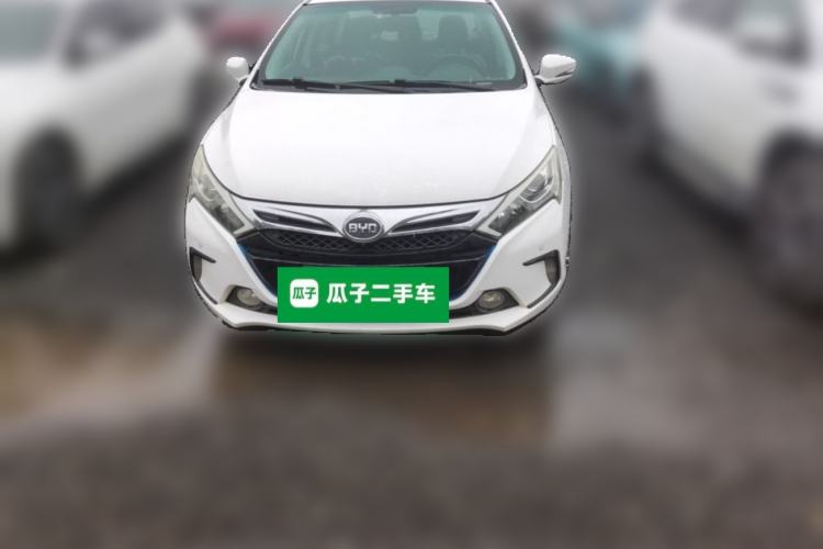 Used BYD Qin New Energy 2015 1.5T Dual-Crown Flagship Plus Edition Front
