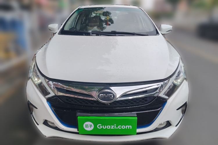 Used BYD Qin New Energy 2015 1.5T Dual-Crown Flagship Plus Edition Front