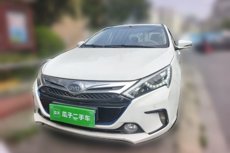Used BYD Qin New Energy 2015 1.5T Dual-Crown Flagship Plus Edition Front