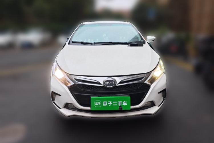 Used BYD Qin New Energy 2015 1.5T Dual-Crown Flagship Plus Edition Front
