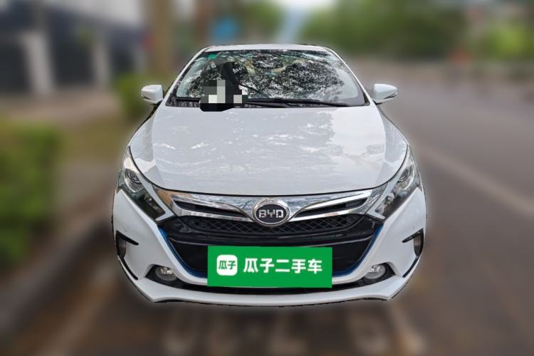 Used BYD Qin New Energy 2015 1.5T Dual-Crown Flagship Plus Edition Front