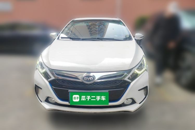 Used BYD Qin New Energy 2015 1.5T Dual-Crown Flagship Plus Edition Front