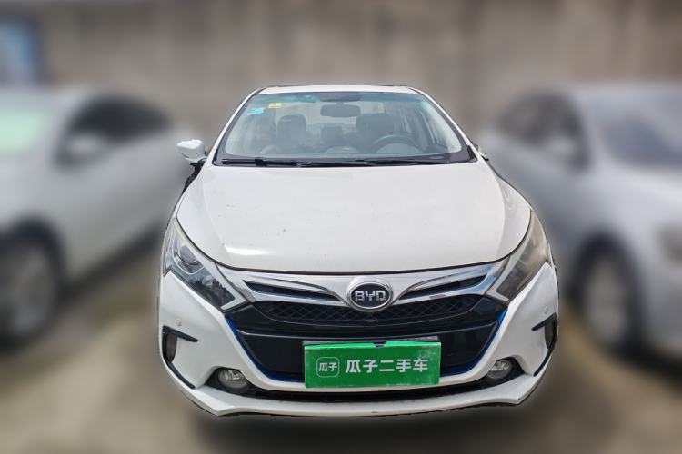 Used BYD Qin New Energy 2015 1.5T Dual-Crown Flagship Plus Edition Front