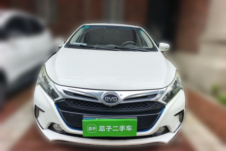 Used BYD Qin New Energy 2015 1.5T Dual-Crown Flagship Plus Edition Front