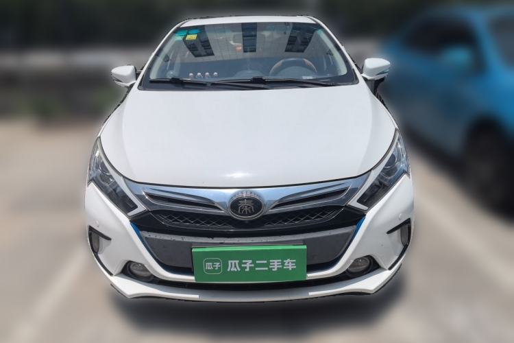 Used BYD Qin New Energy 2015 1.5T Dual-Crown Flagship Plus Edition Front